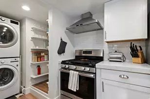 2615 E Canterbury Ln S, Cottonwood Heights, UT 84121 - Photo 9