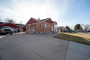 5468 S 2375 W, Roy, UT 84067 - Photo 19