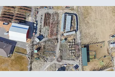 718 S State St, Genola, UT 84655 - Photo 35