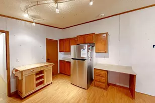 718 S State St, Genola, UT 84655 - Photo 5