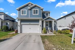 4459 E Pine Dr, Eagle Mountain, UT 84005 - Photo 1