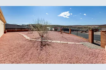 2030 N Reserve Pkwy, Washington, UT 84780 - Photo 25