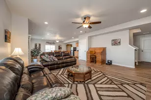 7592 N Evans Rnch Dr, Eagle Mountain, UT 84005 - Photo 35