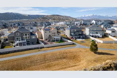 7592 N Evans Ranch Dr #B2-12, Eagle Mountain, UT 84005 - Photo 59