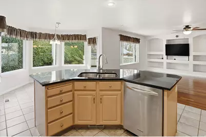 624 E Rocky Knoll Ln S, Draper, UT 84020 - Photo 15