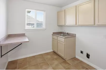 624 E Rocky Knoll Ln S, Draper, UT 84020 - Photo 31