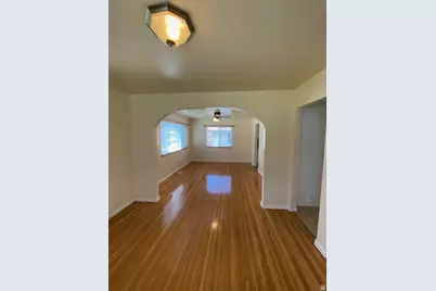 247 E 300 N, Logan, UT 84321 - Photo 5