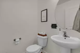 1954 W Parkview Dr, Syracuse, UT 84075 - Photo 13