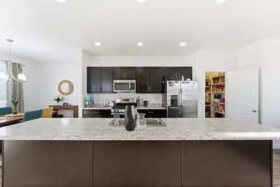 10847 S Big Meadow Dr, South Jordan, UT 84009 - Photo 9