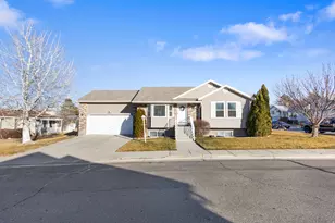 4571 S Stonewood Dr, West Valley, UT 84119 - Photo 1