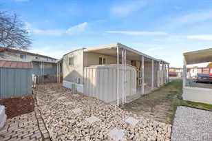 597 N State St, Orem, UT 84057 - Photo 21