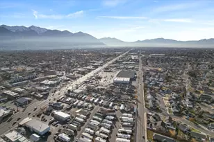 597 N State St, Orem, UT 84057 - Photo 29