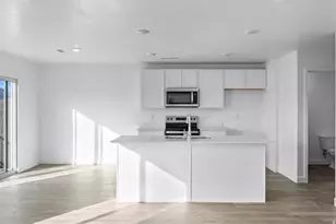 1752 S Forbidding Wy, Washington, UT 84780 - Photo 7