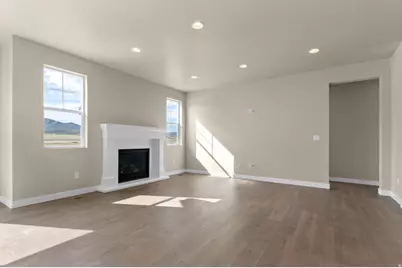 8902 S Smoky Hollow Rd, West Jordan, UT 84081 - Photo 13