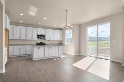 8902 S Smoky Hollow Rd, West Jordan, UT 84081 - Photo 7
