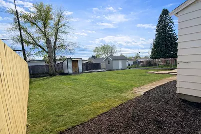 51 W 6025 S, Murray, UT 84107 - Photo 17
