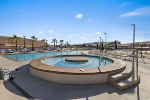 1915 S Cyclone Dr, Washington, UT 84780 - Photo 41