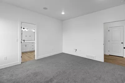 613 S 175 E, Hyde Park, UT 84318 - Photo 13