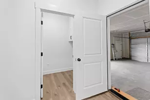 613 S 175 E, Hyde Park, UT 84318 - Photo 21