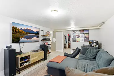 1420 N Main St, Bountiful, UT 84010 - Photo 15