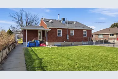 1420 N Main St, Bountiful, UT 84010 - Photo 3