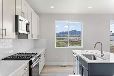 8854 S Smoky Hollow Rd, West Jordan, UT 84081 - Photo 11
