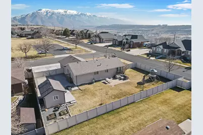 5581 S 100 W, Washington Terrace, UT 84405 - Photo 31