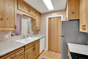 4194 S Oak Meadows Dr, Taylorsville, UT 84123 - Photo 7