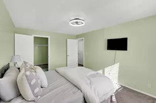 4194 S Oak Meadows Dr, Taylorsville, UT 84123 - Photo 11