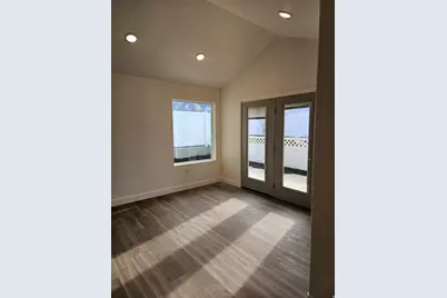 224 E 850 St N #D, Tooele, UT 84074 - Photo 7