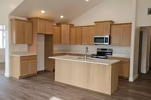 224 E 850 St N, Tooele, UT 84074 - Photo 3