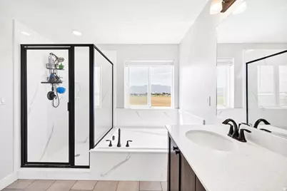 412 S 1170 E, Hyrum, UT 84319 - Photo 17