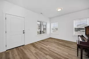 412 S 1170 E, Hyrum, UT 84319 - Photo 3