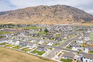 412 S 1170 E, Hyrum, UT 84319 - Photo 29