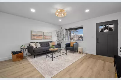 560 E 100 N, Springville, UT 84663 - Photo 5