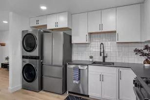 560 E 100 N, Springville, UT 84663 - Photo 9