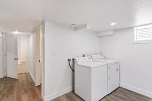 73 E 400 S, Logan, UT 84321 - Photo 23