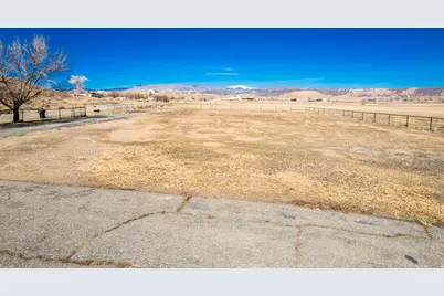 9274 N 8500 E, Tridell, UT 84076 - Photo 5