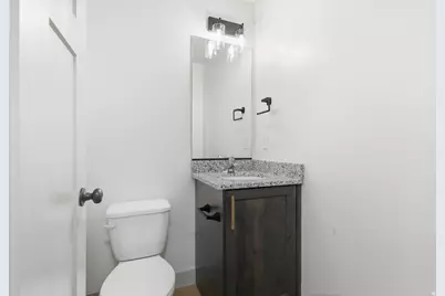 860 E 250 N, Hyrum, UT 84319 - Photo 5