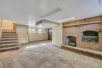 220 E Pioneer Ave, Sandy, UT 84070 - Photo 23