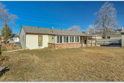 220 E Pioneer Ave, Sandy, UT 84070 - Photo 5