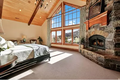 8807 N Timphaven Rd E, Sundance, UT 84604 - Photo 41