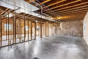 889 E 600 N, Hyde Park, UT 84318 - Photo 23