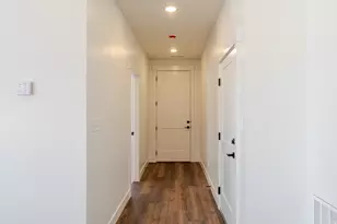 3073 W Ekko View Loop, Cedar City, UT 84721 - Photo 3