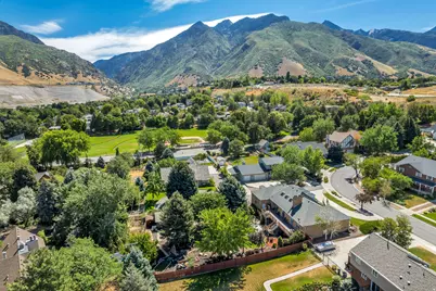 3071 E 7335 S, Cottonwood Heights, UT 84121 - Photo 73