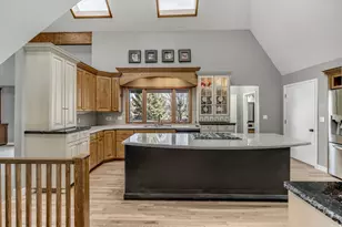 3071 E 7335 S, Cottonwood Heights, UT 84121 - Photo 17