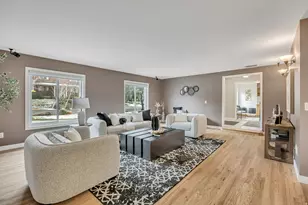 3071 E 7335 S, Cottonwood Heights, UT 84121 - Photo 5