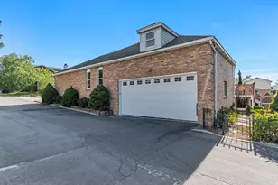 3071 E 7335 S, Cottonwood Heights, UT 84121 - Photo 63