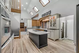 3071 E 7335 S, Cottonwood Heights, UT 84121 - Photo 15