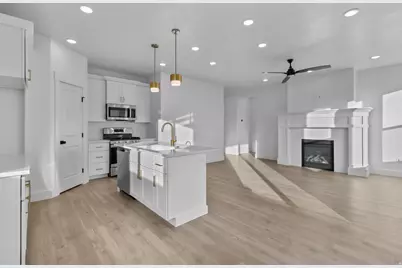 644 N 600 W, Tremonton, UT 84337 - Photo 11